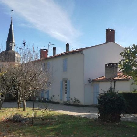 La Vieille Cure, Spa, Wifi A 20 Min Des Plages La Jonchere Exterior photo