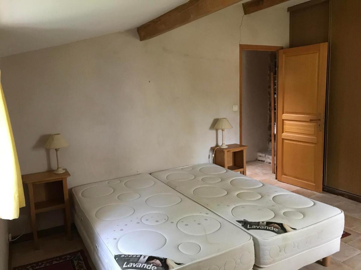 La Vieille Cure, Spa, Wifi A 20 Min Des Plages La Jonchere Exterior photo